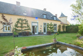 Гостиница B&B Cense de la Tour  Вален